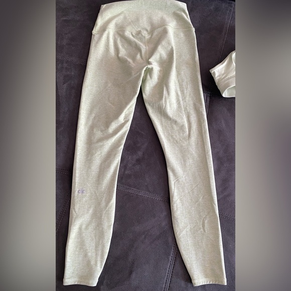 Alo Yoga Leggings & Bra set XS/SM - Picture 8 of 12